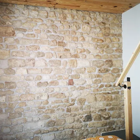 Cosy & Calme - Dernier Etage 아파트